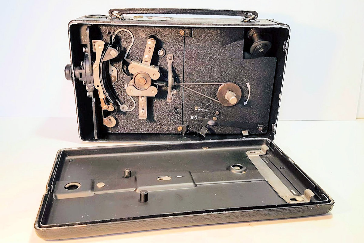 Camera Cine-Kodak Modl B - interieur